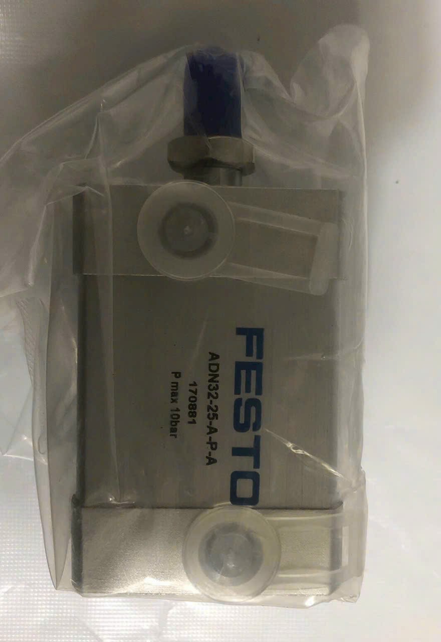 z4975121770684_e7bf3168f95b5447016b934169a8196b