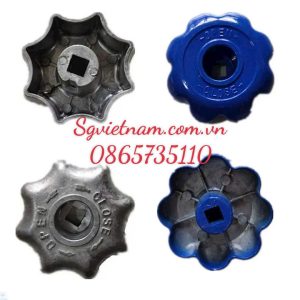 Núm vặn 8 cánh|knob|China|QF-2